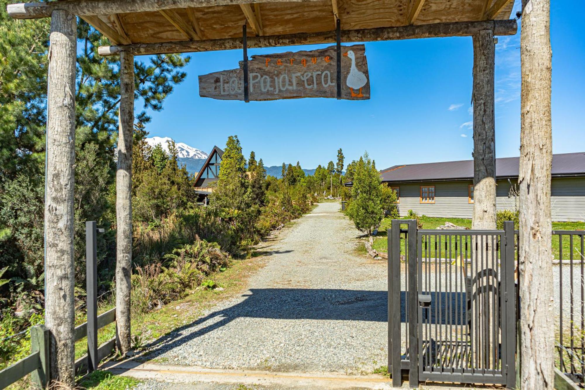 Parque La Pajarera Hotel Пуерто Варас Екстериор снимка